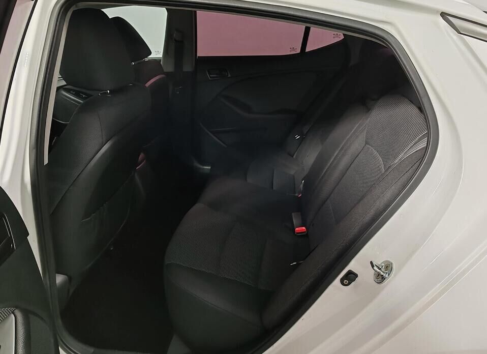 Kia Optima, III Рестайлинг 2.0 AT (150 л.с.)
