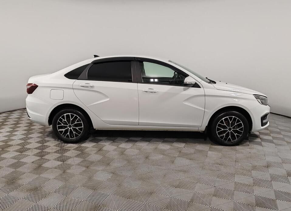 LADA (ВАЗ) Vesta, I Рестайлинг (NG) Предсерийная 1.6 MT (106 л.с.)