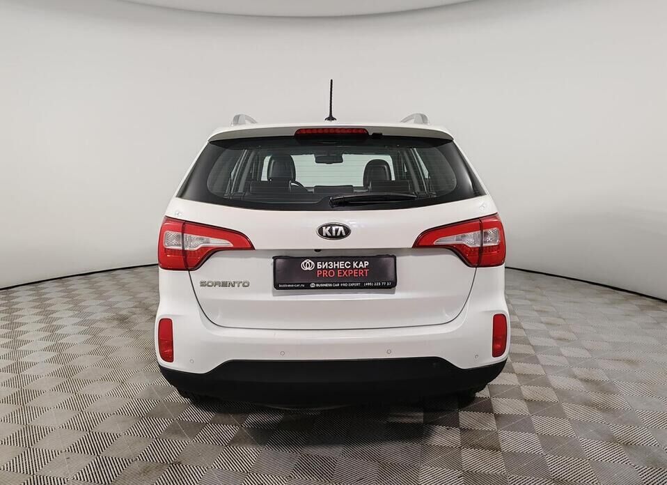 Kia Sorento, II Рестайлинг 2.4 AT (175 л.с.) 4WD