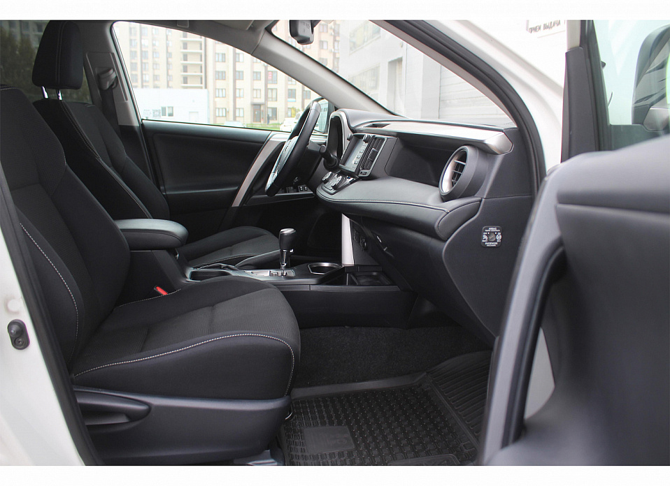 Toyota RAV4, IV (CA40) Рестайлинг 2.0 CVT (146 л.с.) 4WD