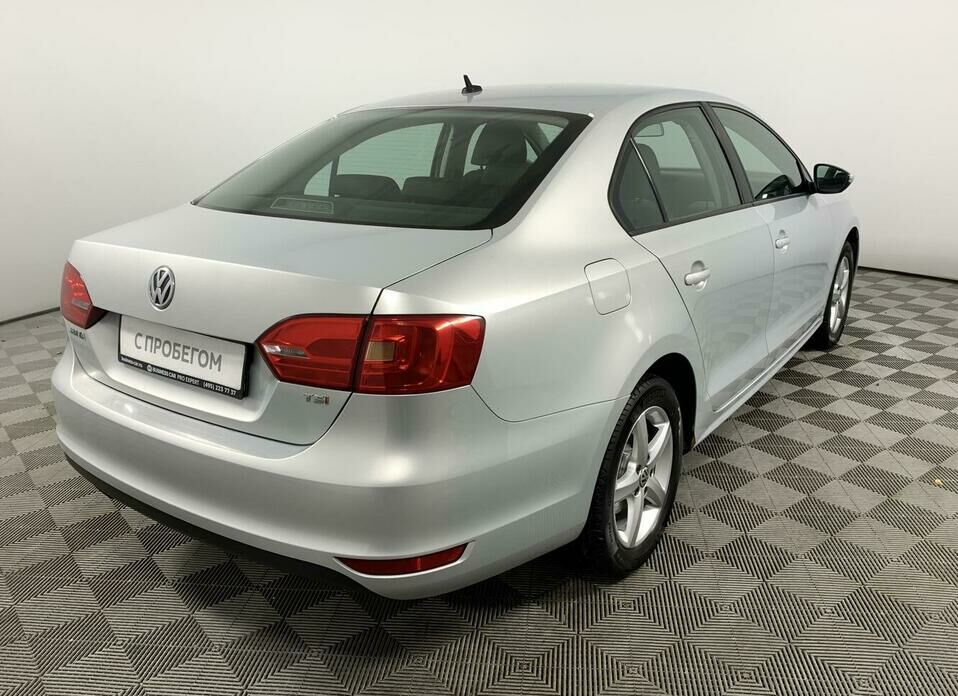 Volkswagen Jetta 1.4 MT (122 л.с.)