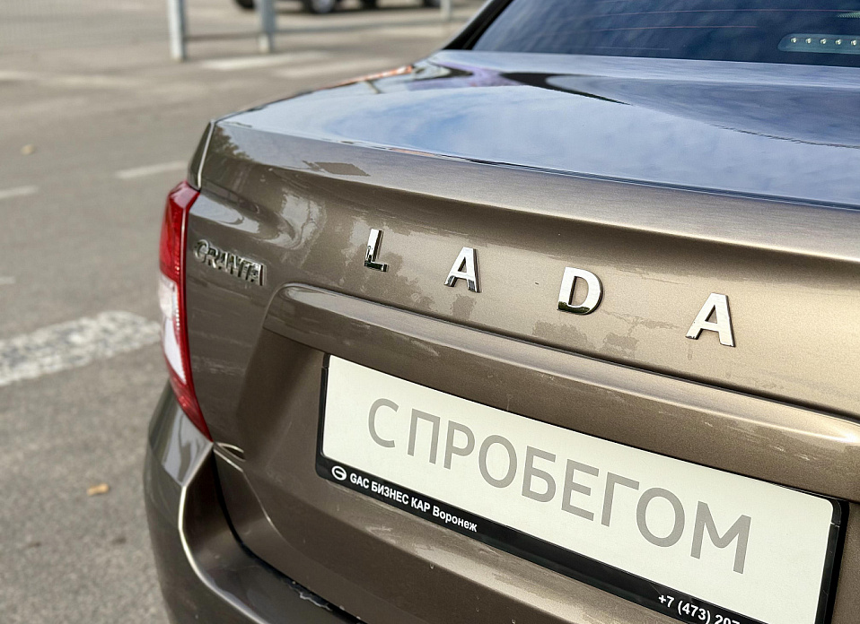LADA (ВАЗ) Granta, I Рестайлинг 1.6 MT (87 л.с.)
