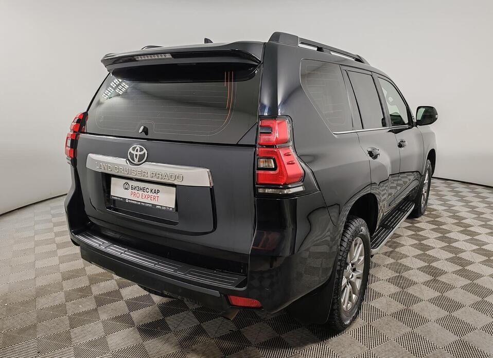 Toyota Land Cruiser Prado, 150 Series Рестайлинг 2 2.8d AT (177 л.с.) 4WD