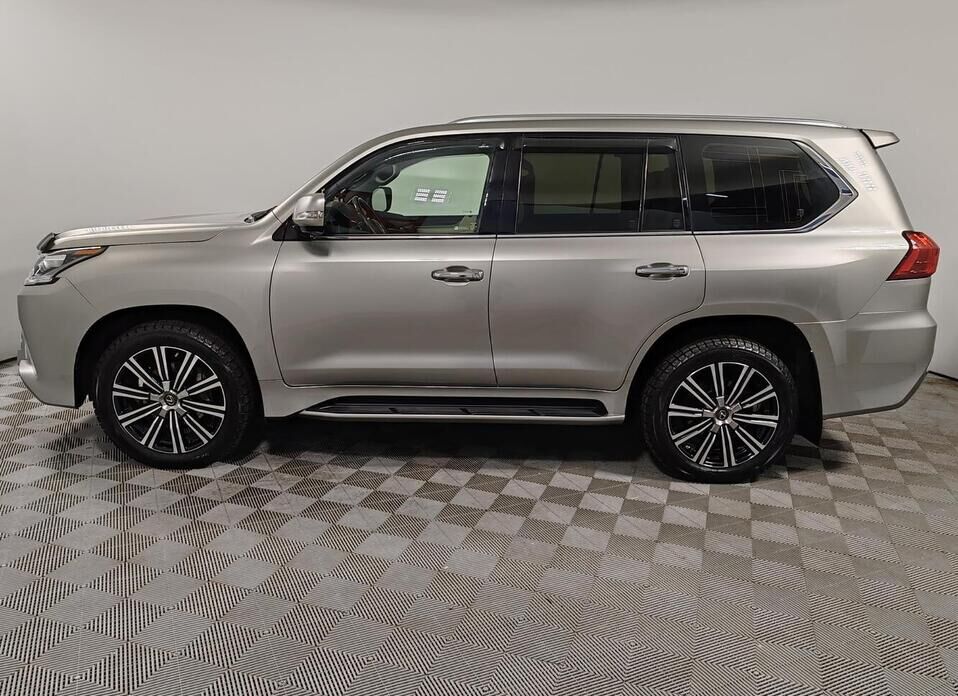 Lexus LX, III Рестайлинг 2 570 5.7 AT (367 л.с.) 4WD