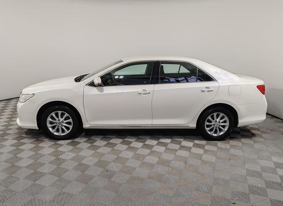 Toyota Camry, VII (XV50) 2.5 AT (181 л.с.)