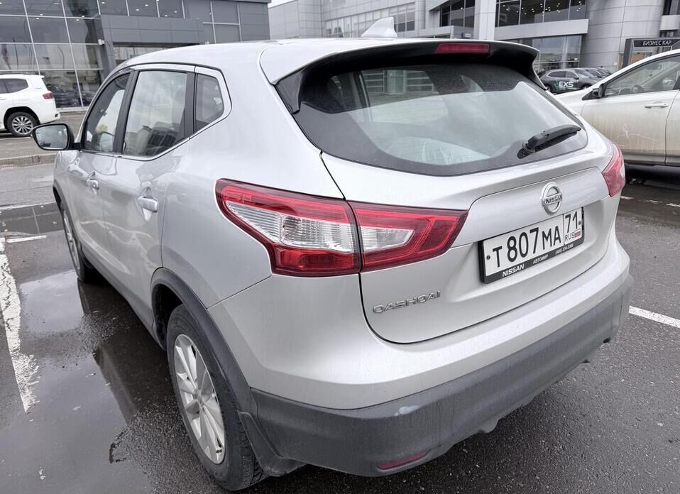 Nissan Qashqai, II Рестайлинг 2.0 CVT (144 л.с.)