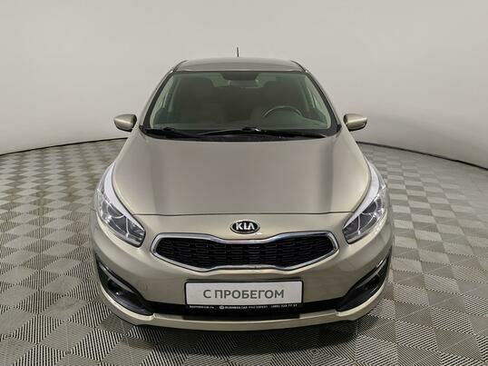 Kia Ceed, 2015 г., 100 716 км