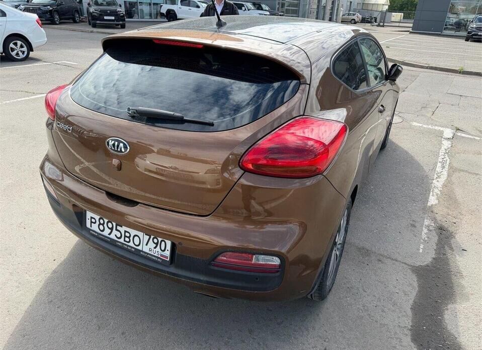 Kia Ceed, II Рестайлинг 1.6 AMT (135 л.с.)