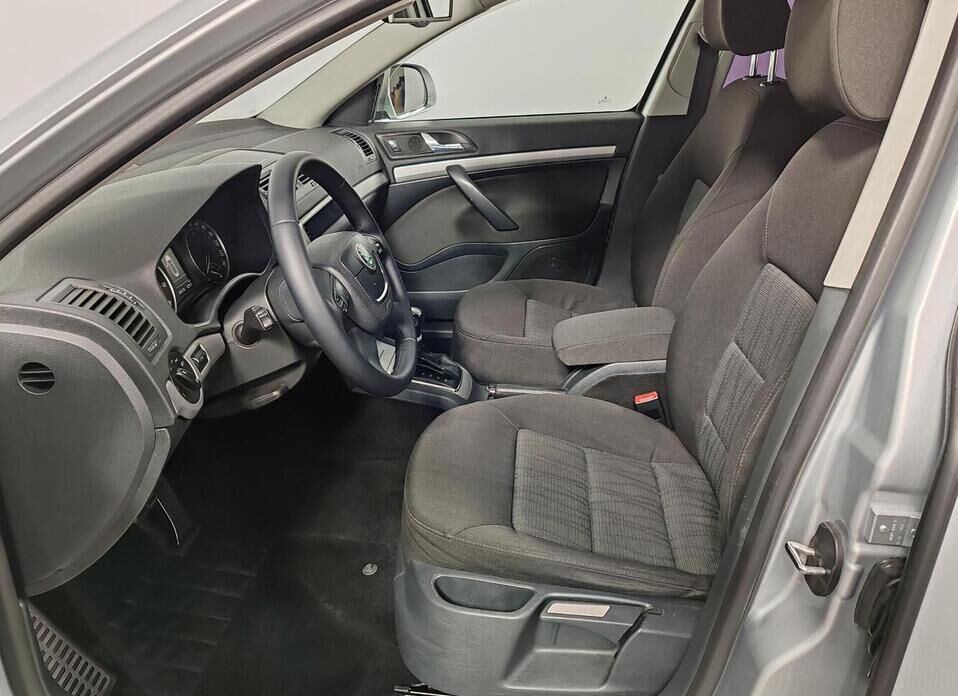 Skoda Octavia DSG7 1.8 AMT (152 л.с.)