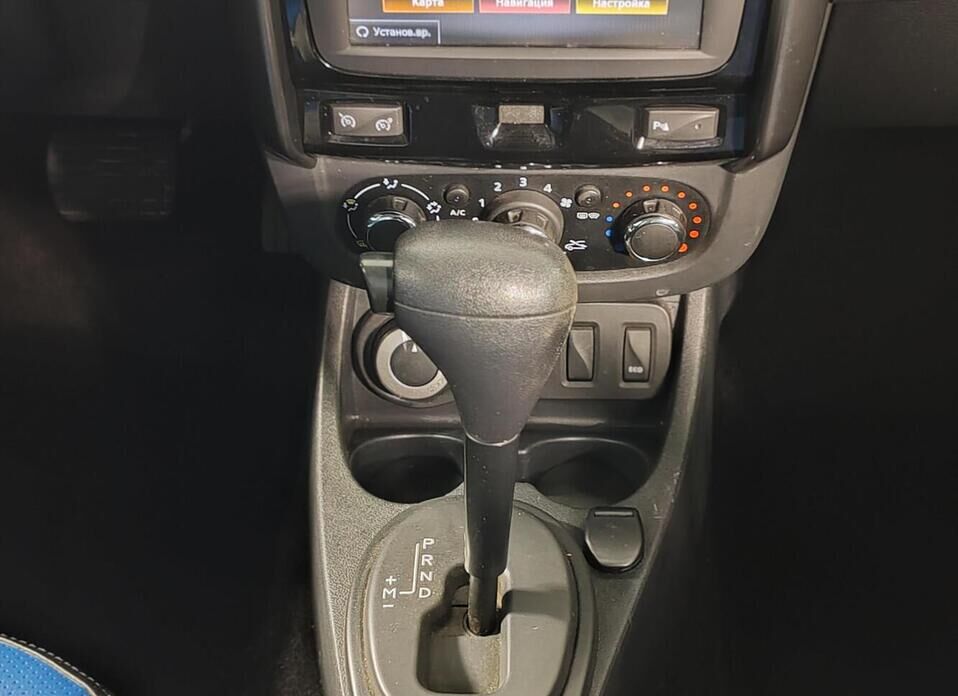 Renault Duster, I Рестайлинг 2.0 AT (143 л.с.) 4WD