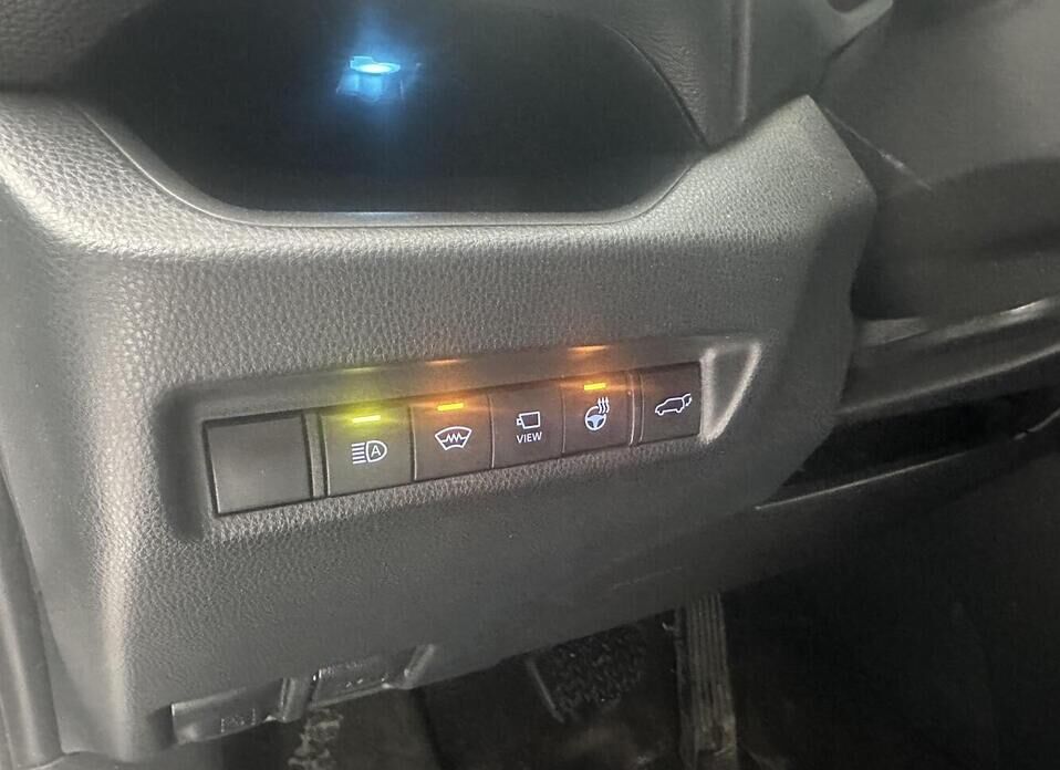 Toyota RAV4, V (XA50) 2.5 AT (199 л.с.) 4WD