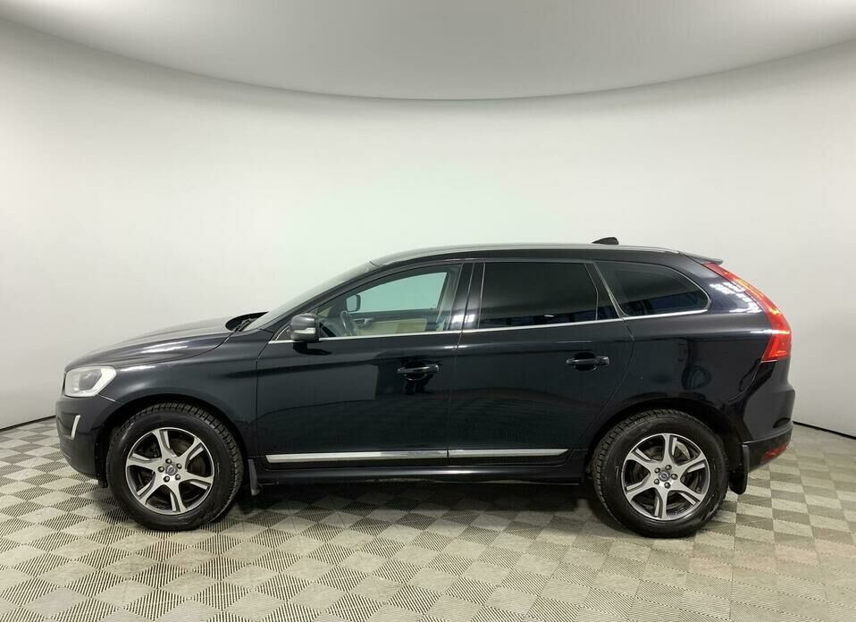 Volvo XC60 2.4d AT (181 л.с.) 4WD