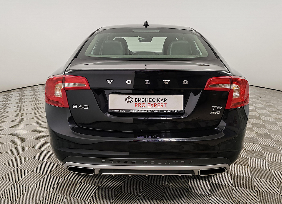 Volvo S60 Cross Country 2.0 AT (245 л.с.) 4WD