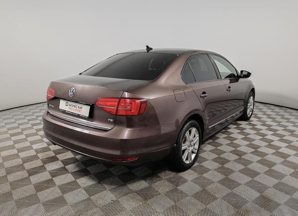 Volkswagen Jetta, VI Рестайлинг 1.4 AMT (125 л.с.)