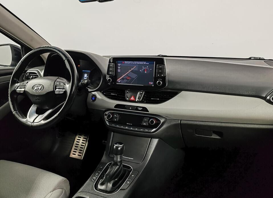 Hyundai i30, III 1.4 AMT (140 л.с.)