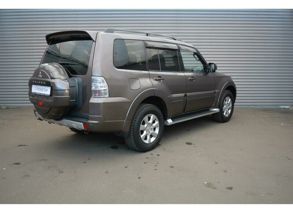 Mitsubishi Pajero 3.0 AT (178 л.с.) 4WD