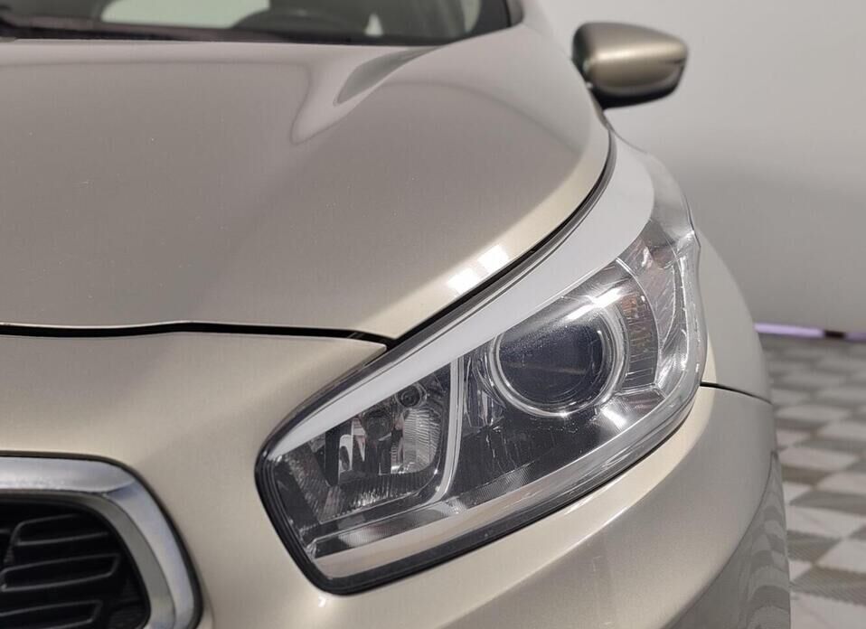 Kia Ceed, II Рестайлинг 1.6 MT (130 л.с.)