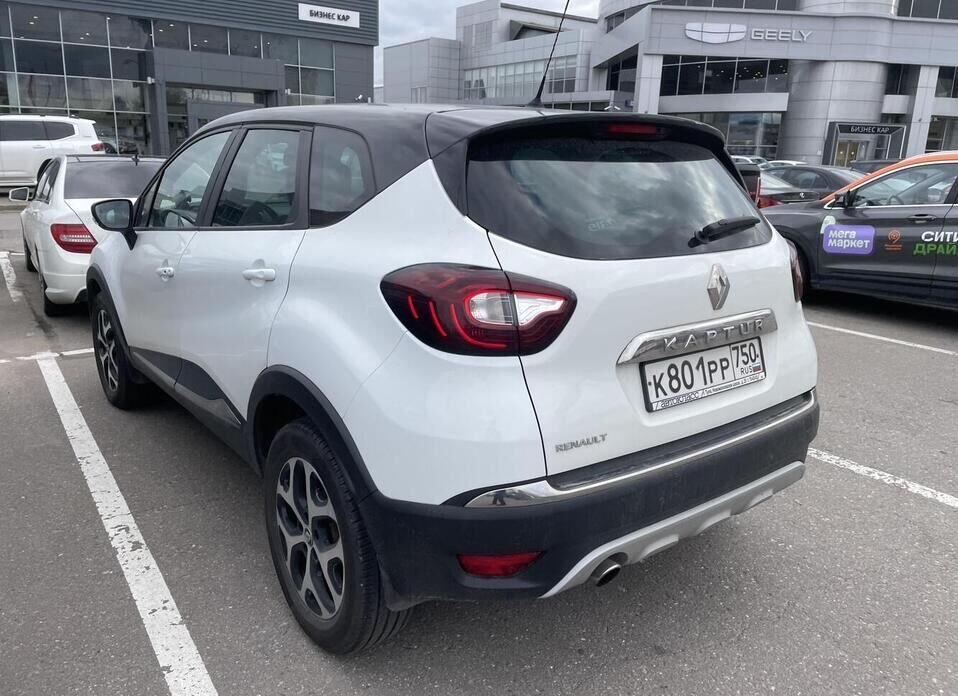 Renault Kaptur, I 1.6 CVT (114 л.с.)