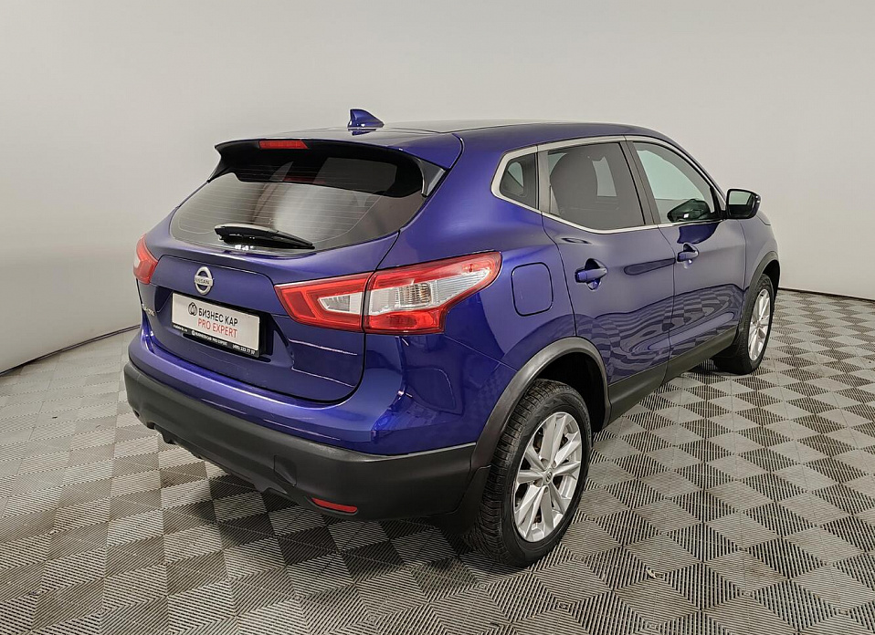 Nissan Qashqai, II Рестайлинг 2.0 CVT (144 л.с.) 4WD