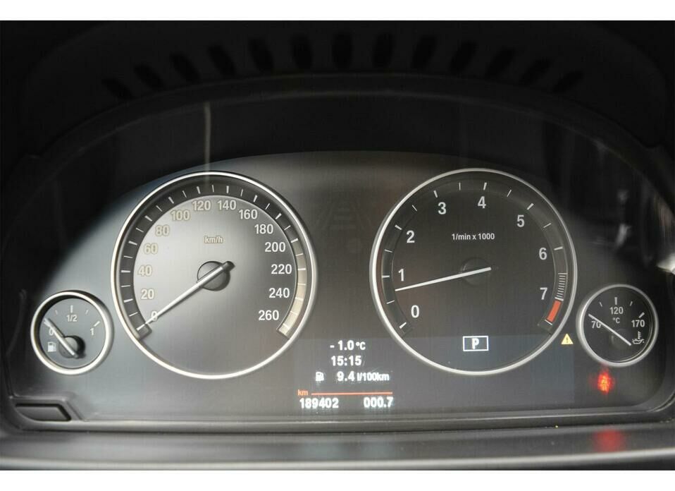 BMW 5 серии 520i 2.0 AT (184 л.с.)