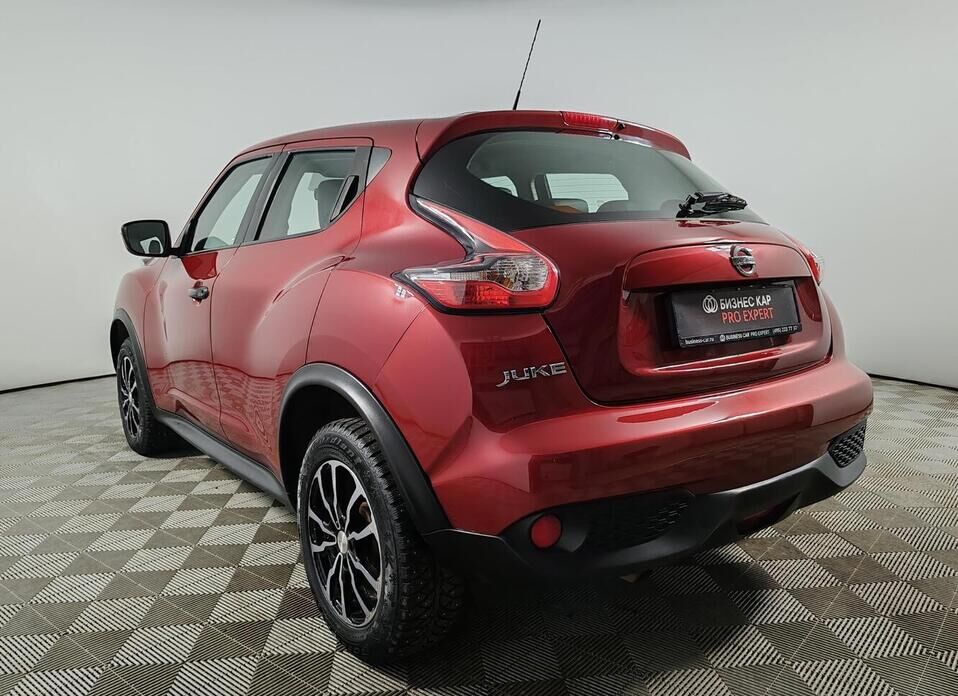 Nissan Juke, I Рестайлинг 1.6 CVT (117 л.с.)