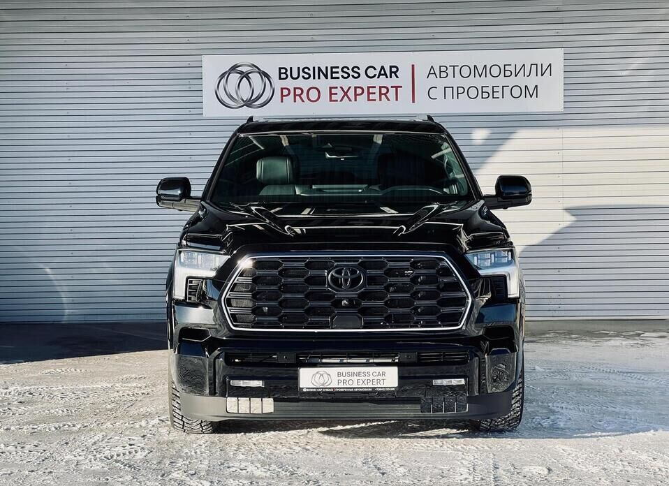 Toyota Sequoia, III 3.5hyb AT (437 л.с.) 4WD