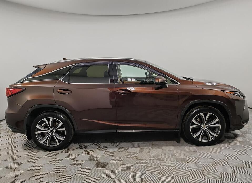 Lexus RX 200t 2.0 AT (238 л.с.) 4WD