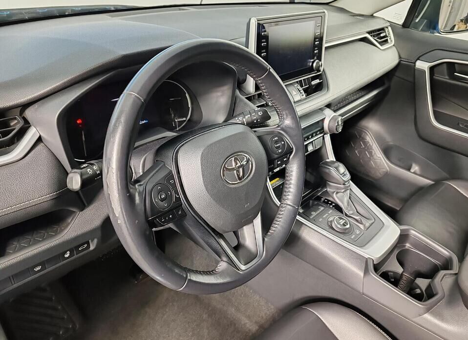 Toyota RAV4, V (XA50) 2.0 CVT (149 л.с.) 4WD