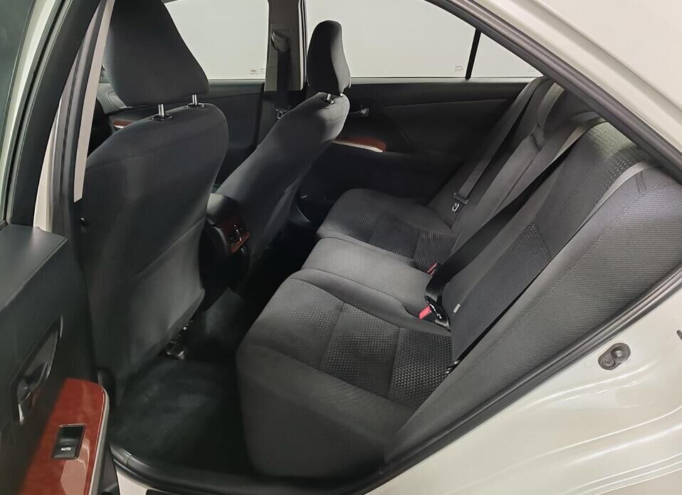 Toyota Camry, VII (XV50) 2.5 AT (181 л.с.)