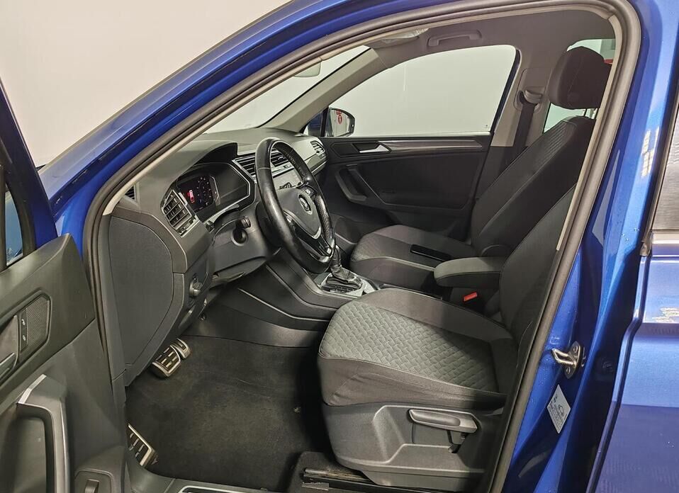 Volkswagen Tiguan, II 1.4 AMT (150 л.с.) 4WD