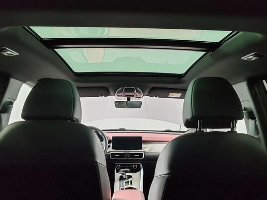 Geely Coolray, 2023&nbsp;г., 59&nbsp;996&nbsp;км
