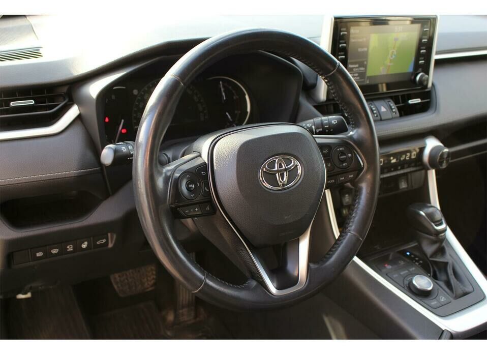 Toyota RAV4 2.5 AT (199 л.с.) 4WD