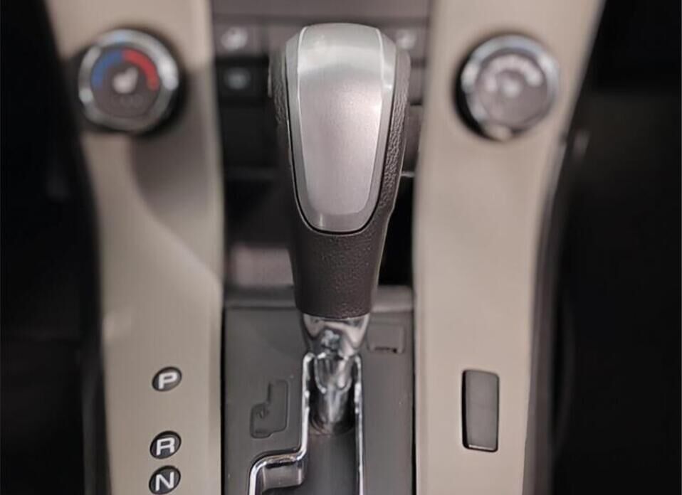 Chevrolet Cruze, I 1.6 AT (109 л.с.)