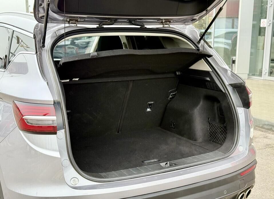 Geely Coolray, I 1.5 AMT (150 л.с.)