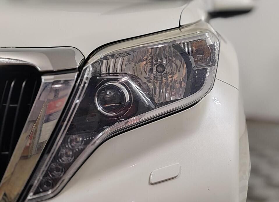 Toyota Land Cruiser Prado, 150 Series Рестайлинг 1 3.0d AT (173 л.с.) 4WD