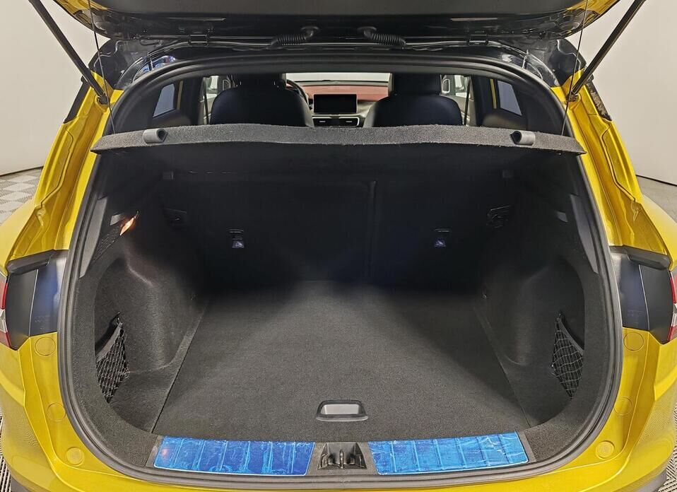 Geely Coolray, I 1.5 AMT (150 л.с.)