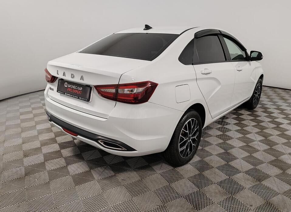 LADA (ВАЗ) Vesta, I Рестайлинг (NG) Предсерийная 1.6 MT (106 л.с.)