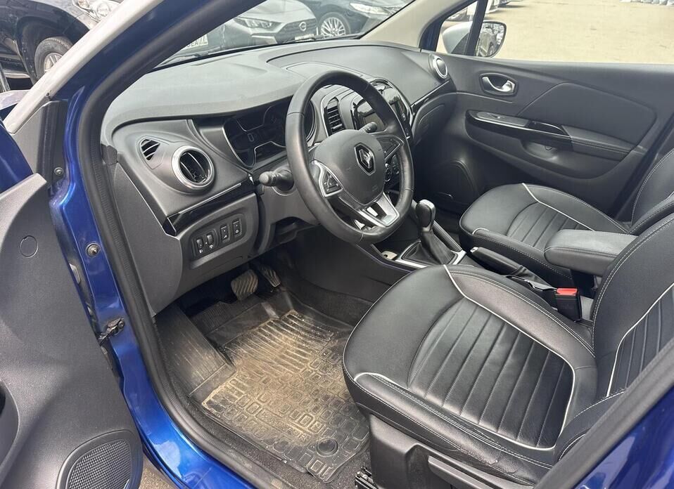Renault Kaptur, I Рестайлинг 1.3 CVT (150 л.с.) 4WD