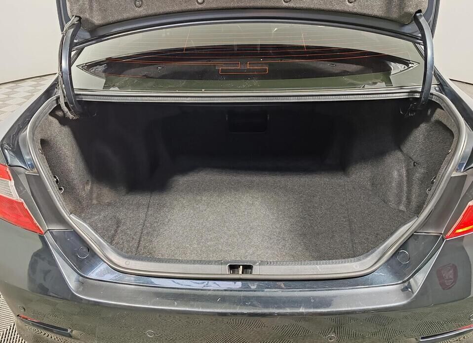 Toyota Camry, VII (XV50) 3.5 AT (277 л.с.)