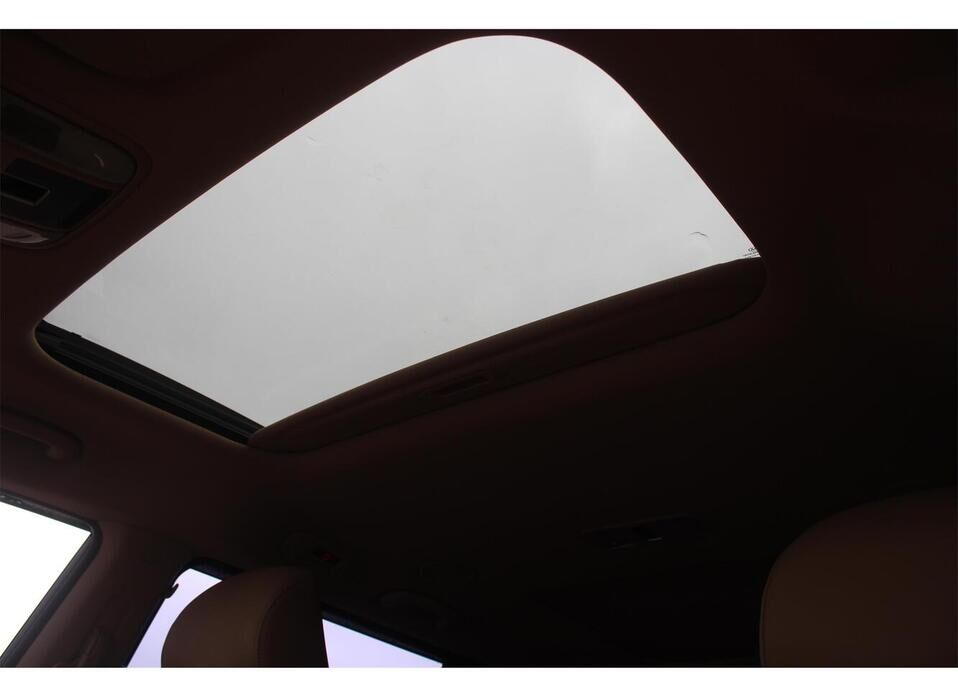 Kia Carnival, III 2.2d AT (202 л.с.)