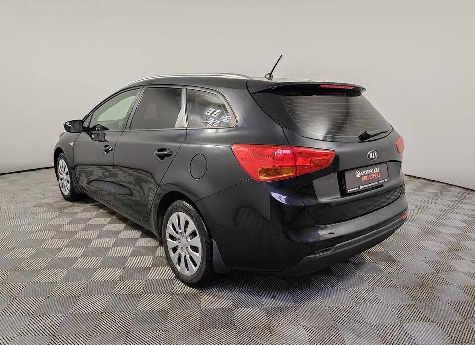 Kia Ceed, II Рестайлинг 1.6 AT (130 л.с.)