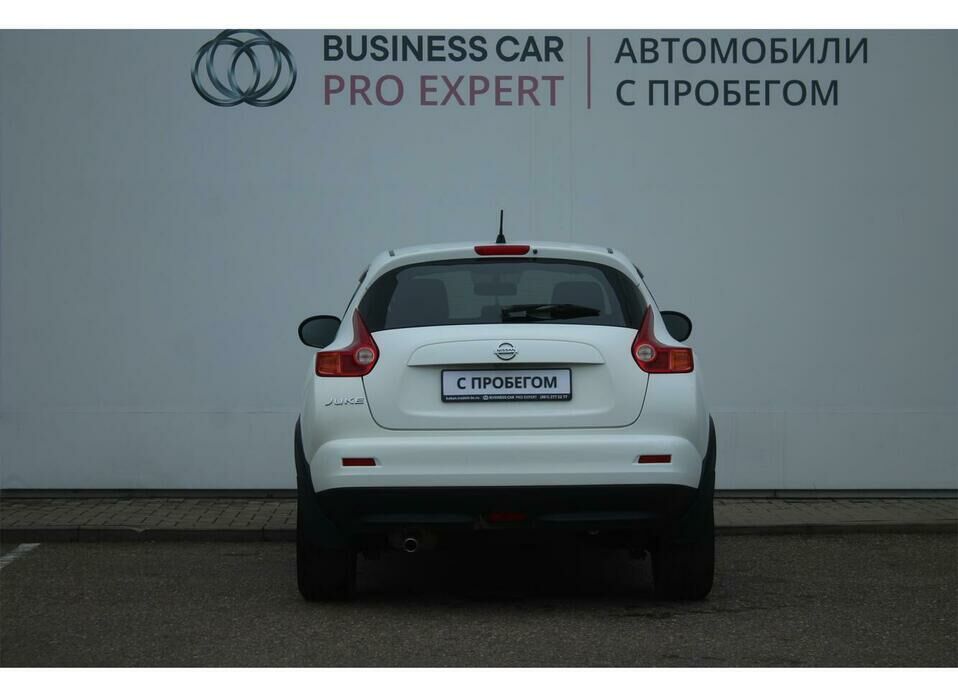 Nissan Juke 1.6 CVT (117 л.с.)