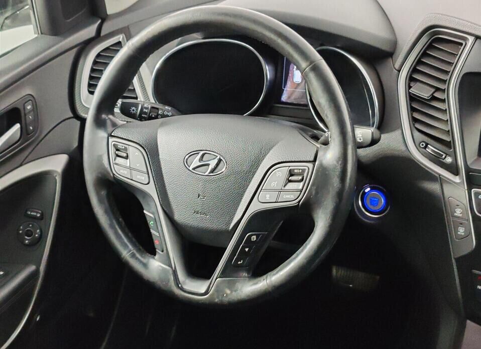 Hyundai Santa Fe, III Рестайлинг 2.2d AT (200 л.с.) 4WD
