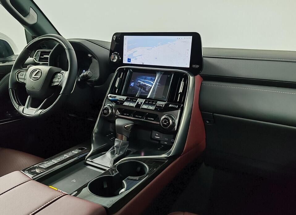 Lexus LX, IV 600 3.5 AT (415 л.с.) 4WD