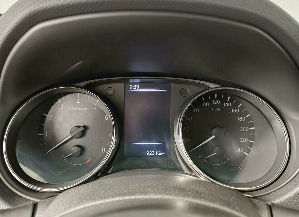 Nissan Qashqai 2.0 CVT (144 л.с.)