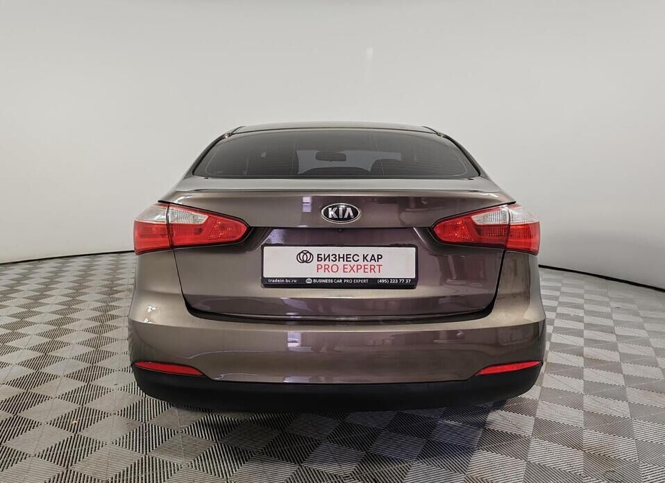 Kia Cerato 1.6 AT (130 л.с.)