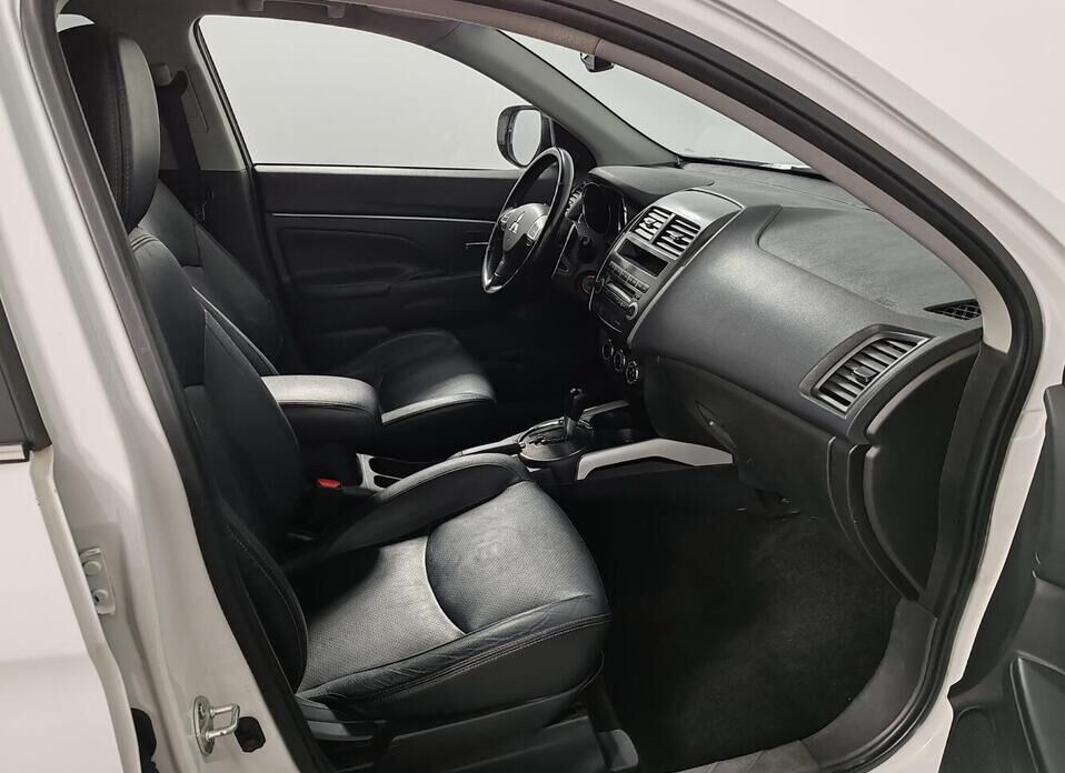 Mitsubishi ASX 1.8 CVT (140 л.с.)