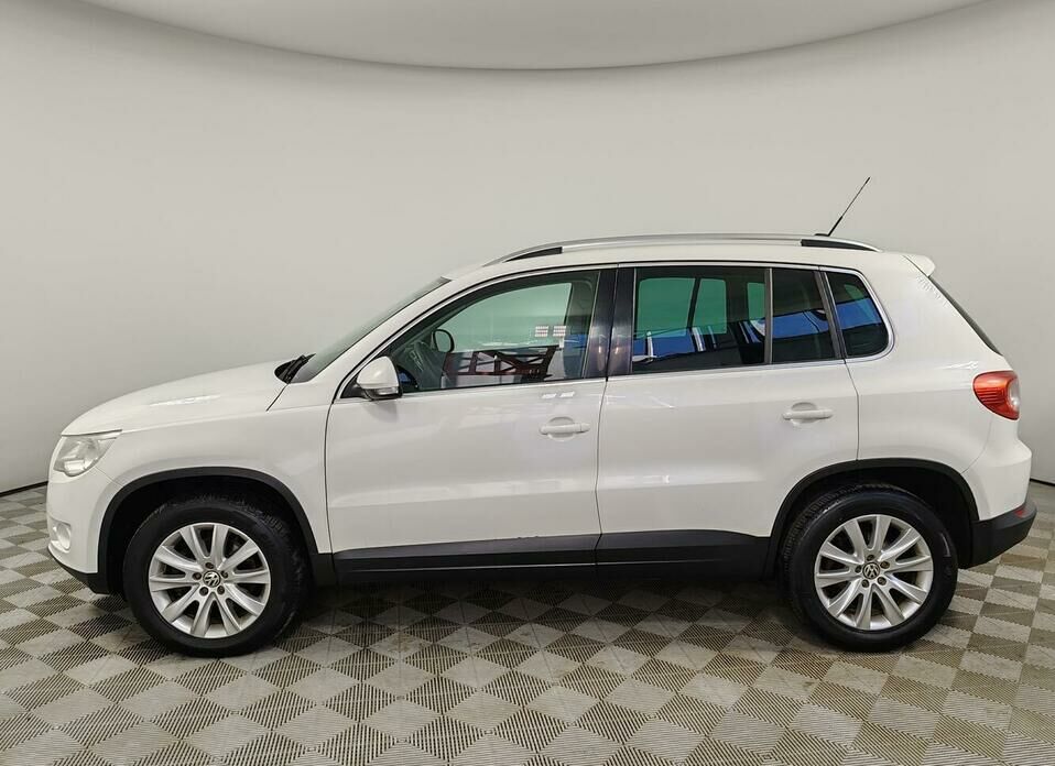 Volkswagen Tiguan 2.0 AT (170 л.с.) 4WD