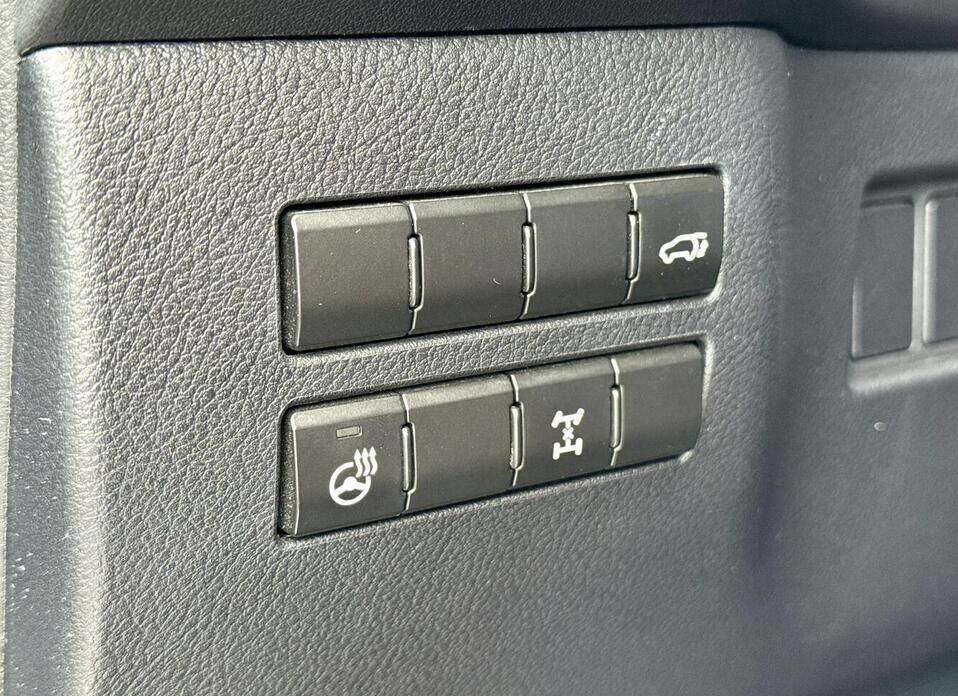 Lexus NX, I Рестайлинг 200 2.0 CVT (150 л.с.) 4WD