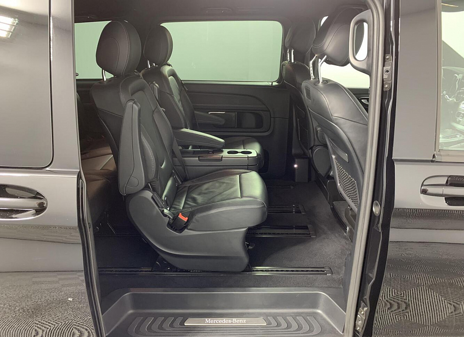 Mercedes-Benz V-Класс, III (W447) Рестайлинг 250 d длинный 2.1d AT (190 л.с.) 4WD